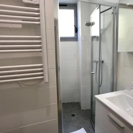 דירה Monaco Langevin Terrasse Parking בוסוליי